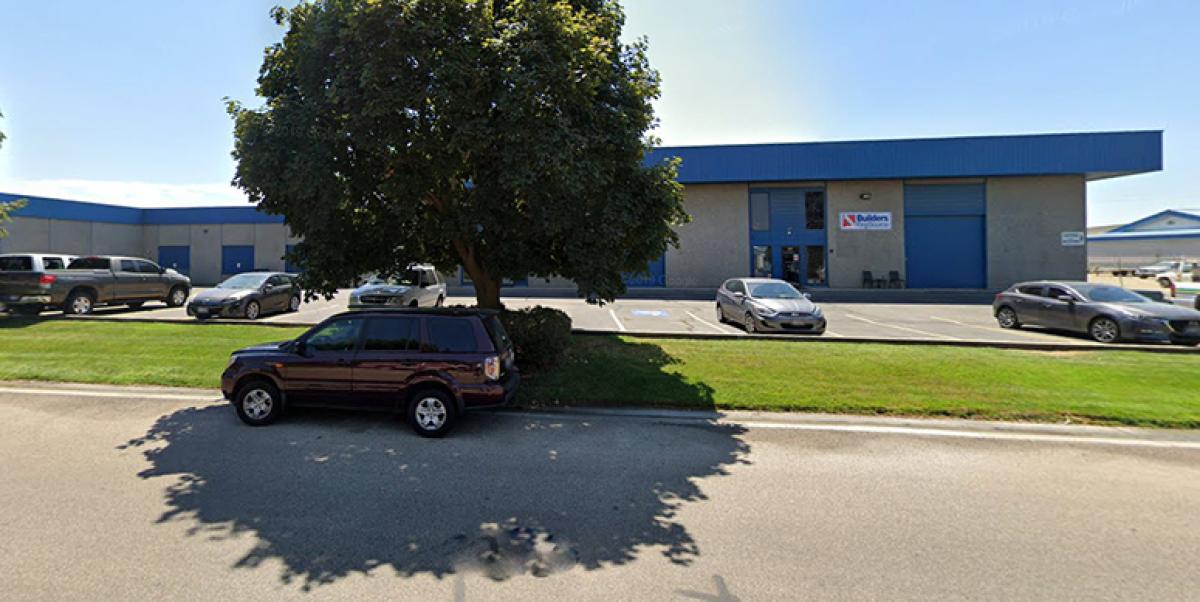 Industrial building in South Cole Business Park